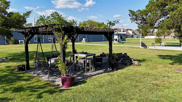 view of yard with a pergola