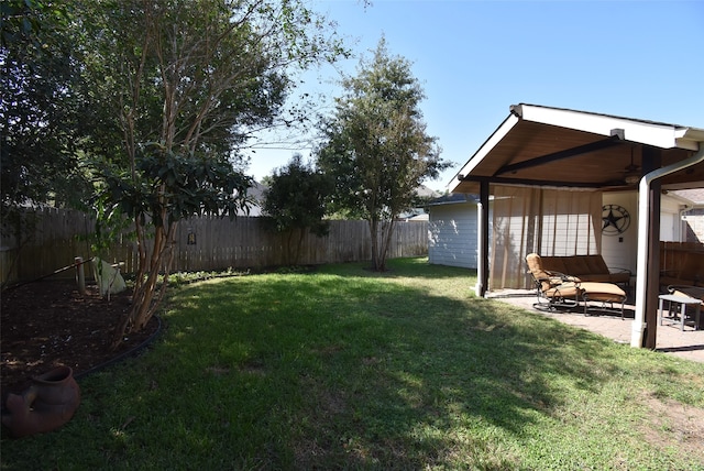 view of yard with a patio