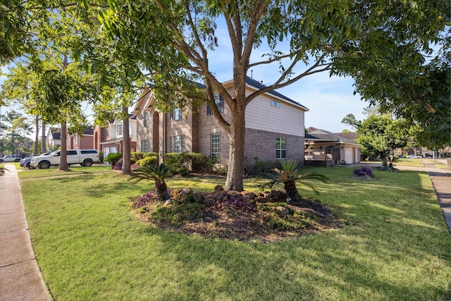 view of side of property featuring a lawn