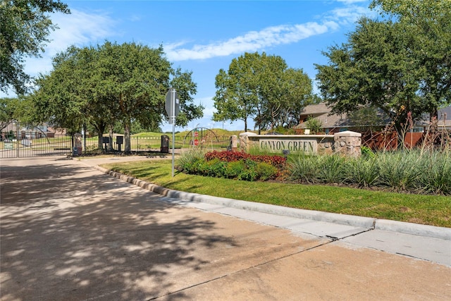 12111 W Canyon Trace Dr, Houston, TX 77095 - photo 9