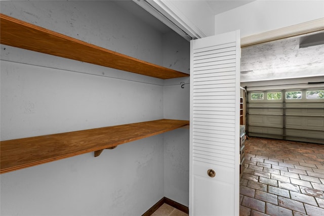 4415 Fallbrook Dr, Houston, TX 77018 - view of storage