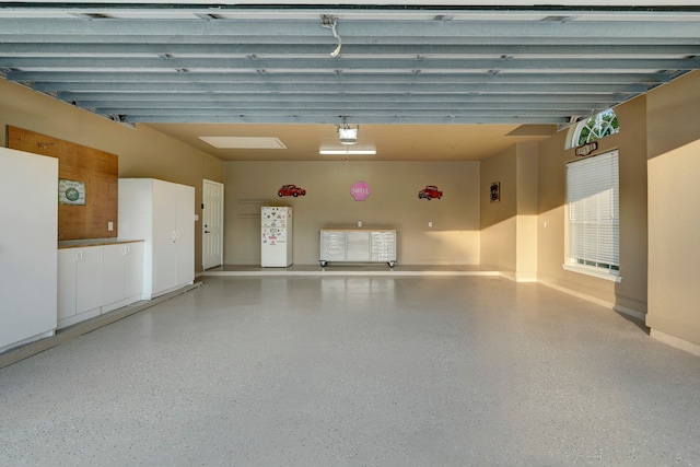 garage featuring water heater