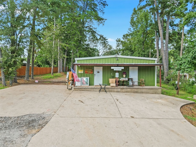 view of patio with covered porch