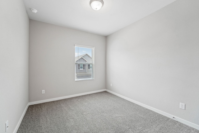 empty room featuring carpet floors