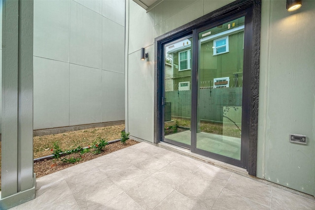 2322 Tuam, Houston, TX 77004 - doorway to property with a patio area
