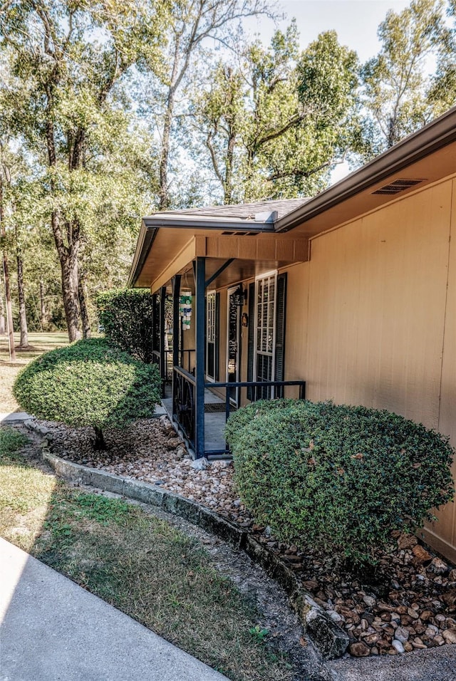 view of property entrance