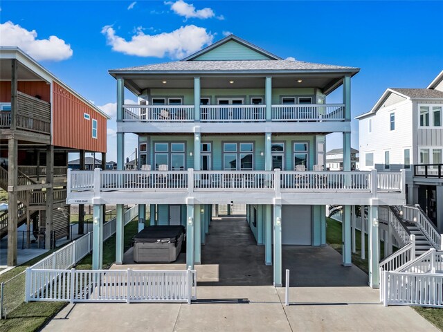 view of front of house with a balcony