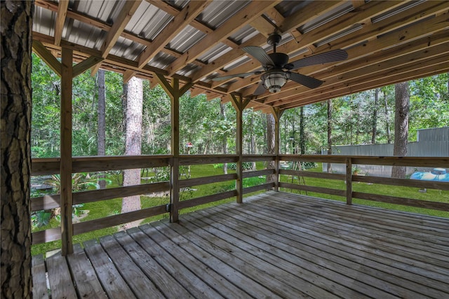 deck with ceiling fan