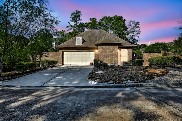 view of front facade with a garage