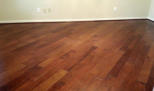 room details featuring wood-type flooring