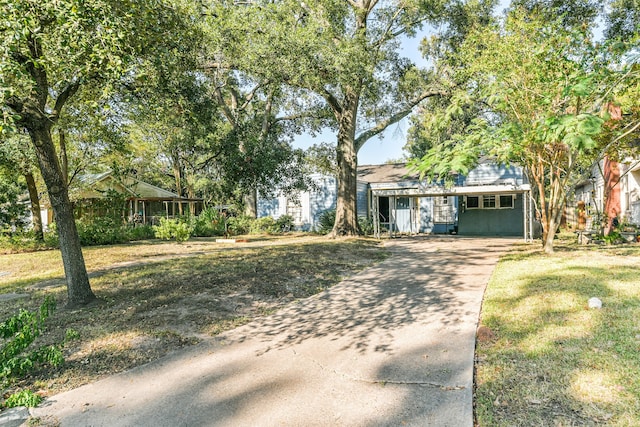 view of front of house