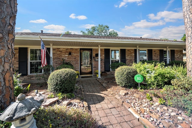 view of front of house featuring covered porch