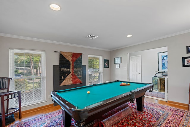 game room featuring crown molding, light hardwood / wood-style floors, and billiards