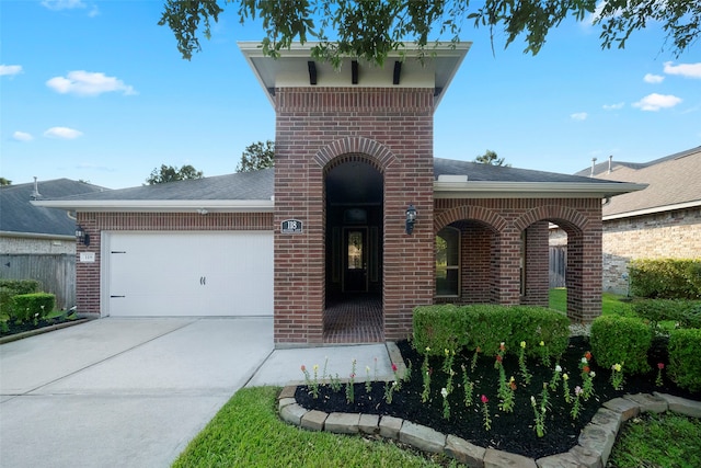 view of front of house featuring a garage