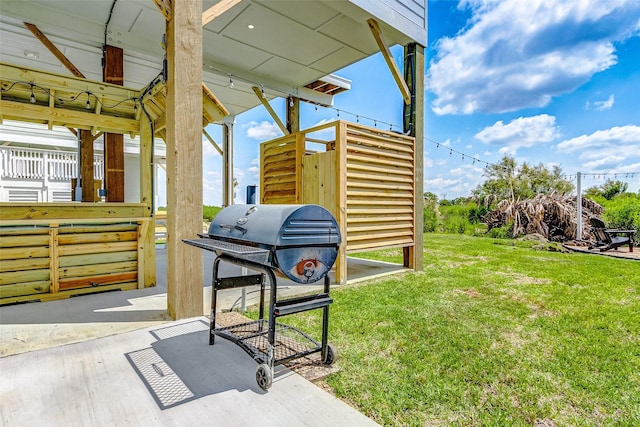 1052 Johnson Rd, Gilchrist, TX 77617 - view of green lawn