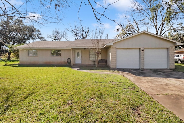 single story home featuring a front lawn and a garage