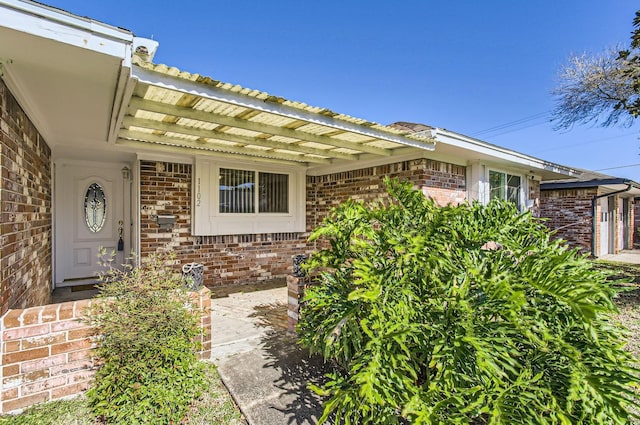 view of property entrance