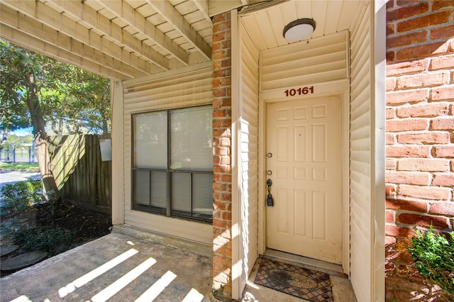 view of property entrance