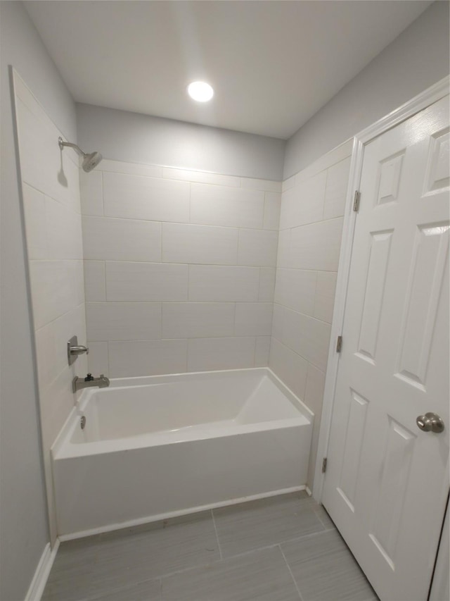 full bathroom with shower / tub combination