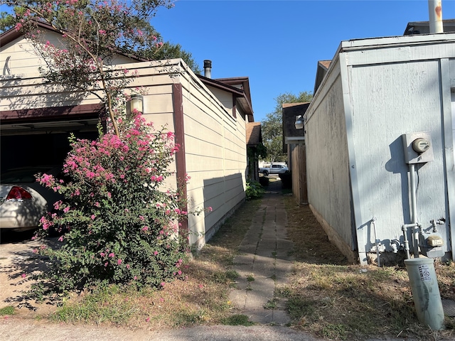 view of property exterior