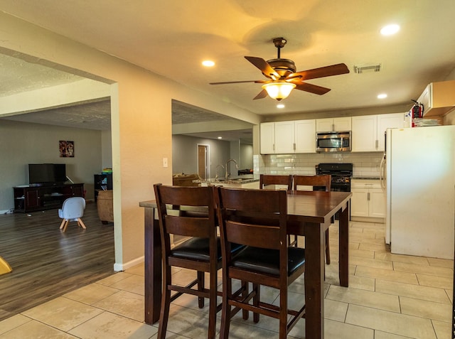 2102 Jones Rd Unit 3, Baytown, TX 77521 - photo 7