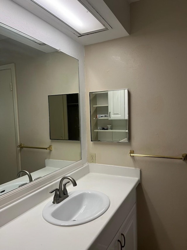 bathroom with vanity