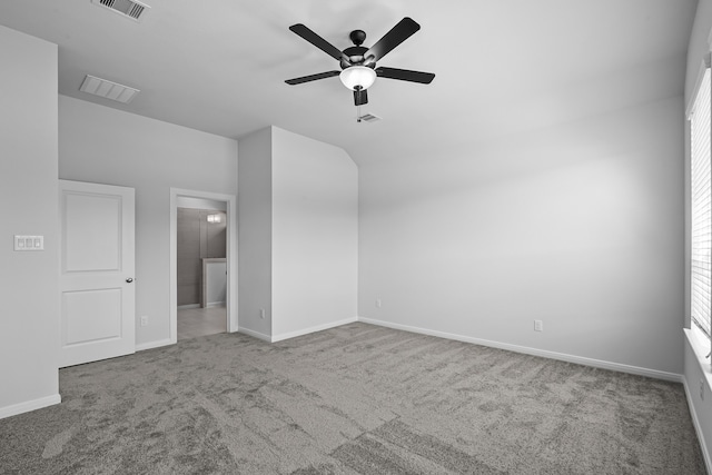 empty room featuring carpet and ceiling fan