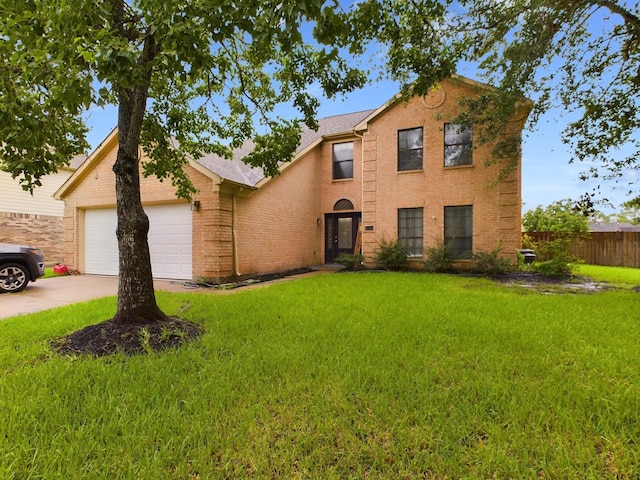 view of front facade featuring a garage and a front lawn