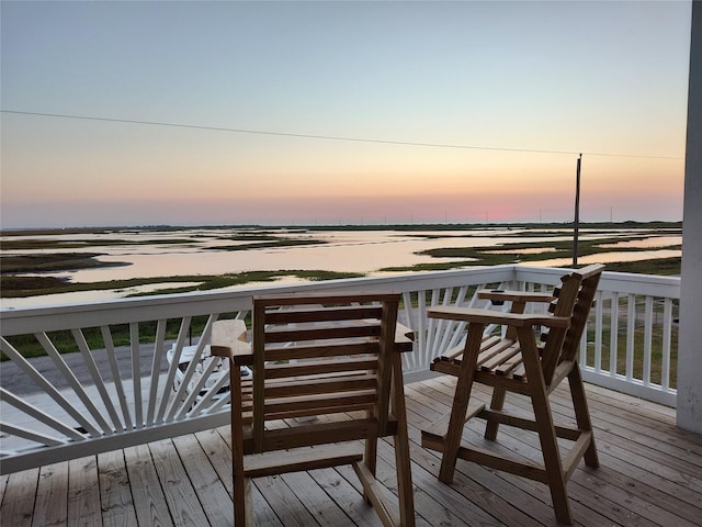 555 Pompano Dr Unit Q, Freeport, TX 77541 - view of wooden deck