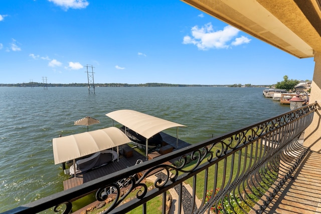 view of dock featuring a water view