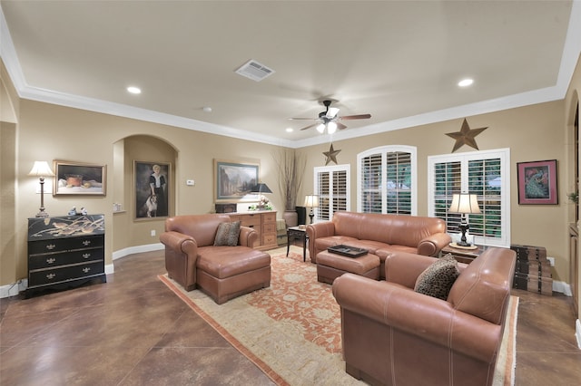 living room featuring ceiling fan, ornamental molding, and concrete flooring