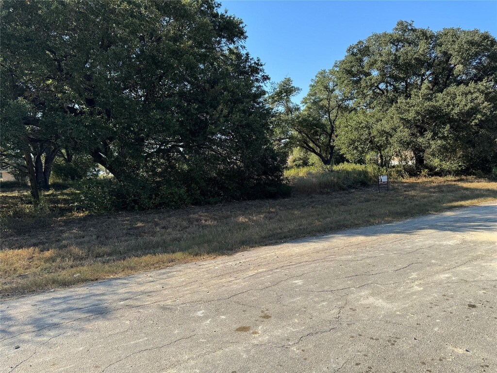 500 21st St, Hempstead, TX 77445