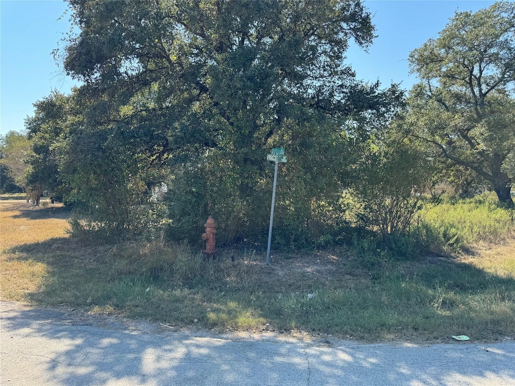 500 21st St, Hempstead, TX 77445