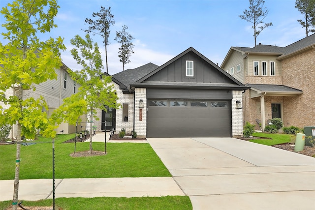 craftsman inspired home with a front yard and a garage