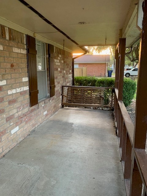 view of patio / terrace with covered porch