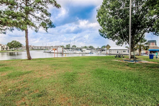 view of yard with a water view