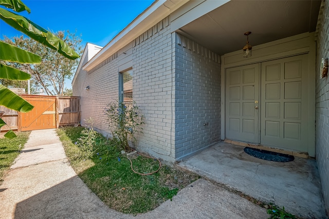 view of doorway to property