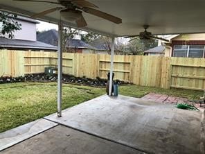 view of patio / terrace with ceiling fan