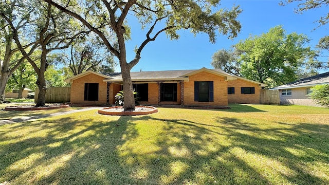 view of front of house with a front yard