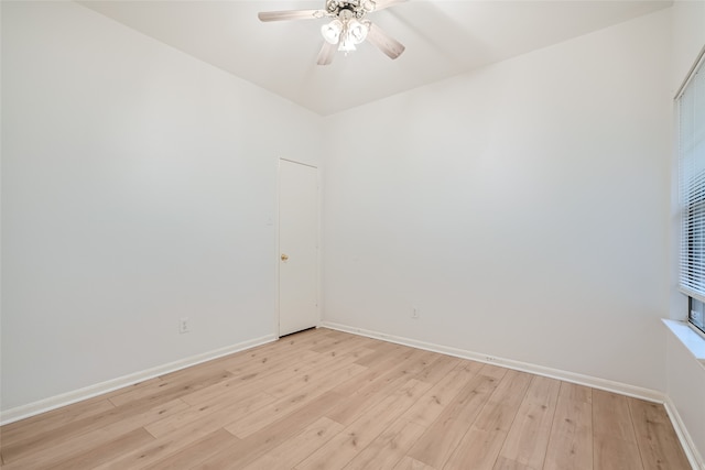 unfurnished room with light hardwood / wood-style floors and ceiling fan