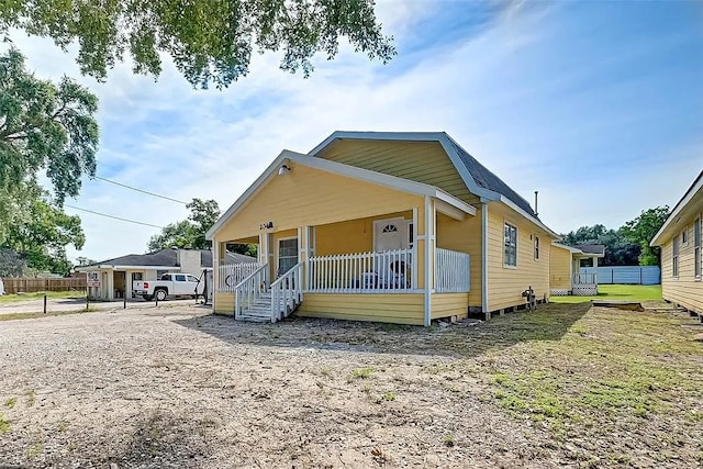 view of front of property