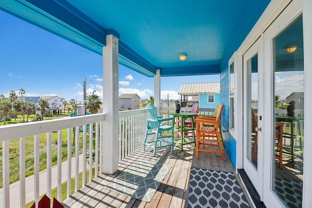 11218 Reagor Way, Galveston, TX 77554 - wooden deck with a residential view