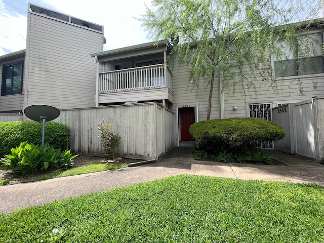 view of building exterior