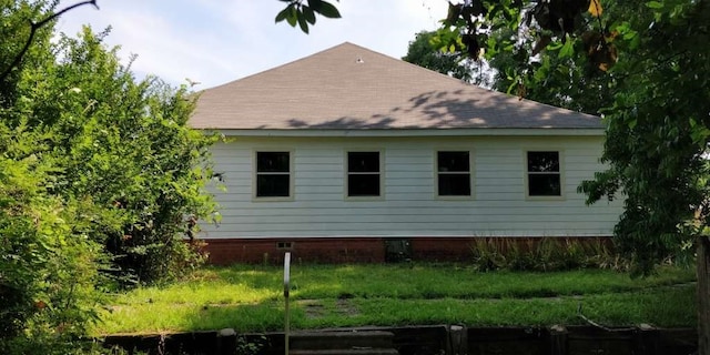 view of home's exterior