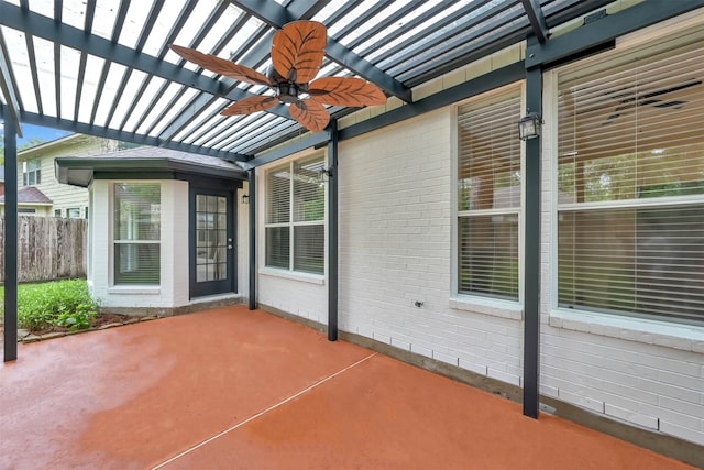 view of patio with a pergola and ceiling fan