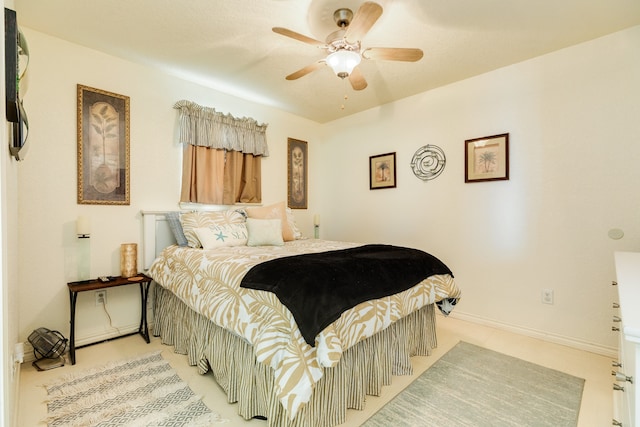 bedroom featuring ceiling fan