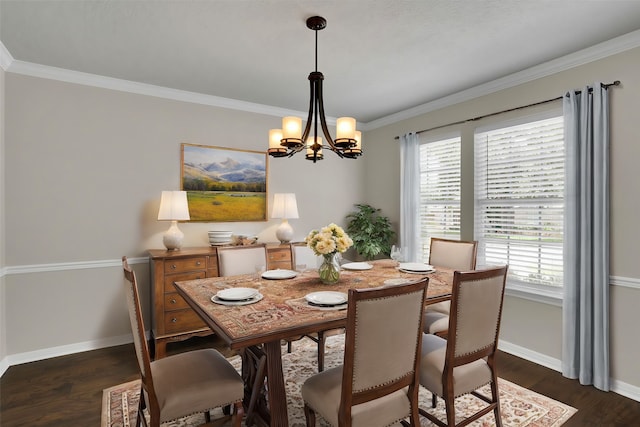 dining area featuring ornamental molding, an inviting chandelier, and dark hardwood / wood-style floors