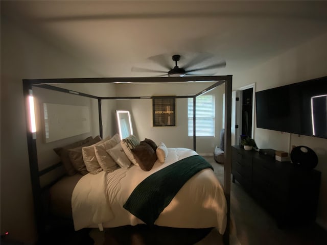 bedroom with carpet floors and ceiling fan