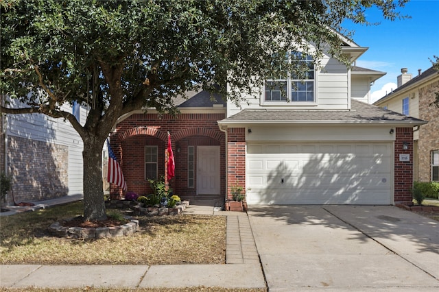 view of front facade with a garage