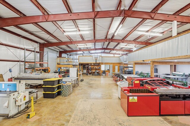 11126 Timber Crest Dr, Houston, TX 77065 - garage with a workshop area